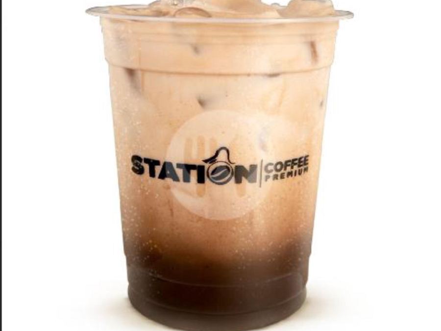 Sajian Choco Hazelnut di Station Coffee Premium