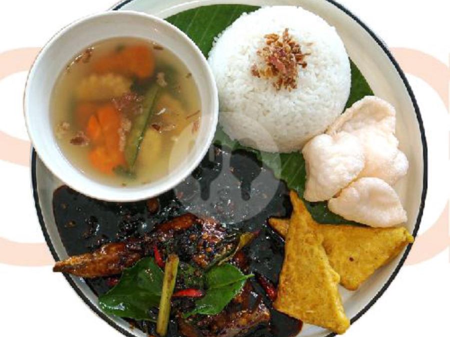 Sajian Nasi Ayam Agam di Station Coffee Premium