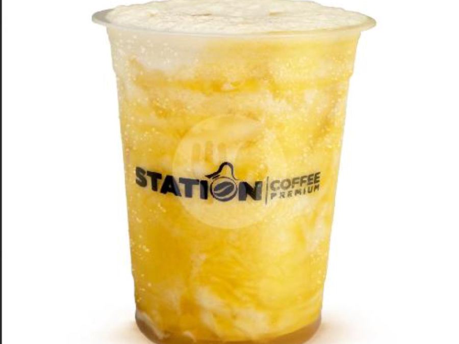 Sajian Passion Crush di Station Coffee Premium